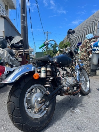 連休セール、車名が、、希少AV