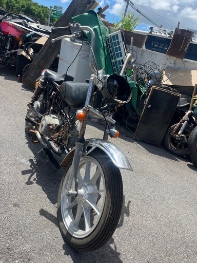 連休セール、車名が、、希少AV