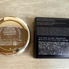 Dior フォーエバーグロウ ルミナイザー 06オパールシークインの画像