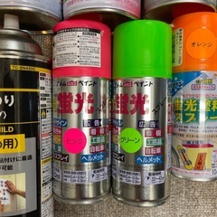 スプレー缶　30本セットの画像