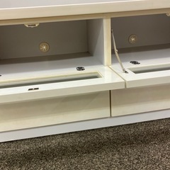 【無料】お譲りします！収納にも使えるテレビ台の画像