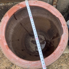 陶器製　壺　鉢カバー　睡蓮鉢　植木鉢の画像