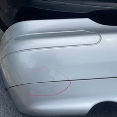 ベンツslk230コンプレッサーの前後バンバーセットです。の画像