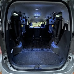 【トヨタ ヴォクシー ZS】作業車・荷物運搬におすすめ！コミコミ19.8万円！の画像