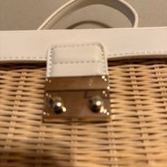ZARA 新品未使用 カゴバッグ ショルダーの画像