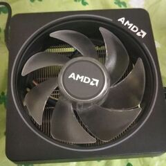 AMD Ryzen Wraith Prism RGB LED CPUクーラーの画像