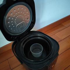 炊飯器の画像