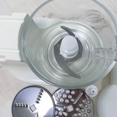 フードプロセッサー　野菜カッター付き
の画像