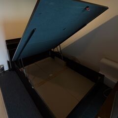 跳ね上げ ダブルベッドの画像