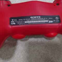 【純正】SONY ワイヤレスコントローラー CUH-ZCT2J レッド　PS4の画像