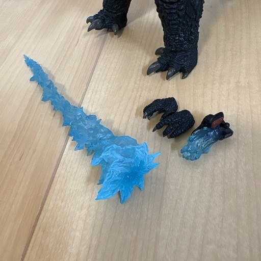 S.H.MonsterArts GODZILLA 2024 ゴジラフィギュア