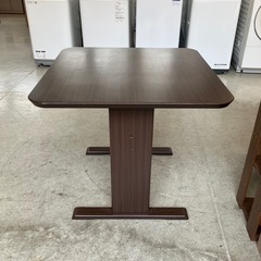 T2508-067 NITORI ダイニングテーブル 80×80 キズ汚れ有りの画像