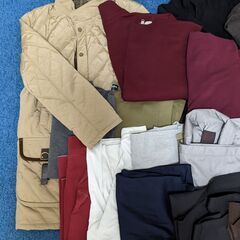 服まとめて２０着くらいの画像