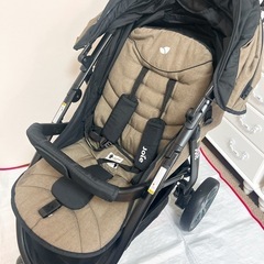 ベビーカー　
カトージ joie ライトトラックス の画像