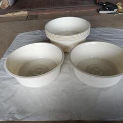 プラスチック製の洗い桶の画像