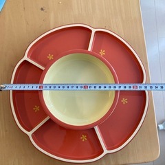手巻き寿司　くるくる回るプレートの画像