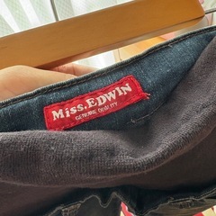 Miss EDWIN マタニティジーンズ Mの画像