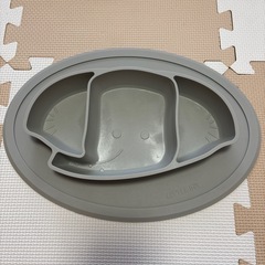 子供用食器の画像