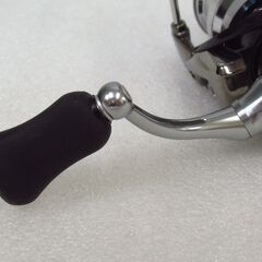 DAIWA ダイワ 18イグジスト スピニングリール EXIST LT2000S-P G-2322の画像