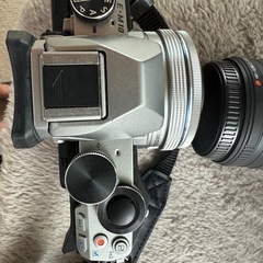 ミラーレス一眼 OLYMPUS OM-D E-M10の画像