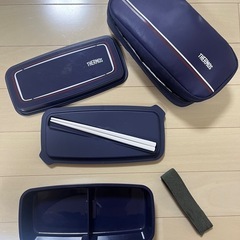 THERMOS お弁当箱 ネイビー　保冷剤ポケット付き/サーモスの画像