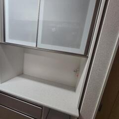ニトリ食器棚の画像
