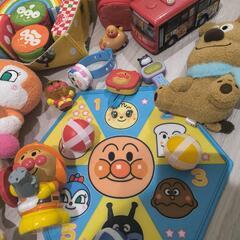 アンパンマンおもちゃたっぷりセット　的あて　バス　ボール　やわらかつみきの画像