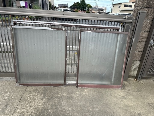 アルミ窓　シングルガラス　サッシ