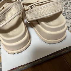 厚底サンダル　Mの画像
