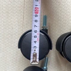ネジ式キャスターストッパー（2個）付き4個の画像
