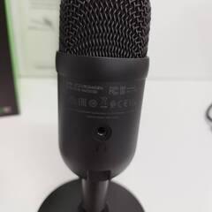 Razer SEIREN V2 X USBコンデンサーマイクの画像
