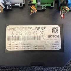 ☆Mercedes Benz☆ メルセデス ベンツ Eクラス 212 フューズボックスの画像