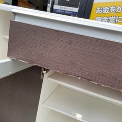 キッチン収納家具の画像
