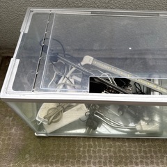 水槽とライトセットの画像