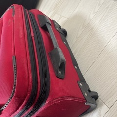 スーツケースの画像