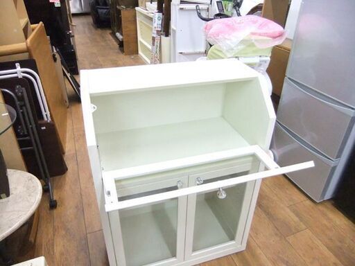 収納棚 日本製 幅72×奥行38×高さ94㎝ アート50 多目的棚 コレクションケース キャビネット ホワイト 白 札幌市厚別区 厚別