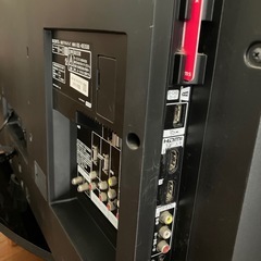 テレビ40型の画像