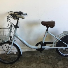 A-8△ 岐阜発/ ブリジストン/ bikke2/ 自転車/ ママチャリ/ 20インチ/ 3段変速/ 走行確認/ スタンド変形あり/ 現状品/ 管b0.7/ R6.12/22 △の画像
