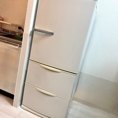 冷蔵庫 264Lの画像