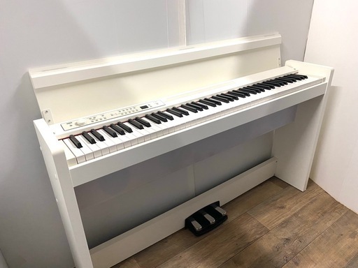 お買い得♪スリムな本格派！KORG  LP380  