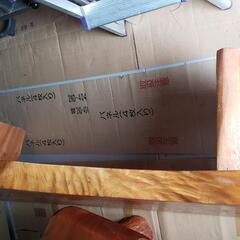 Wooden Tableの画像