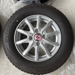 ブリヂストン　スタッドレス　13インチの画像