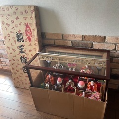 無料　ガラスケース入り雛人形　の画像