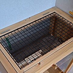 木製透明扉付き小動物ハウスの画像