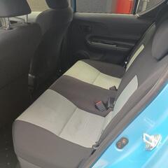 パリッとキレイ　まだ4万キロ台のアクア、車検２年で社外の故障保証も付けますよ〜の画像