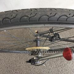 整備済みの古いGIANT クロスバイクの画像