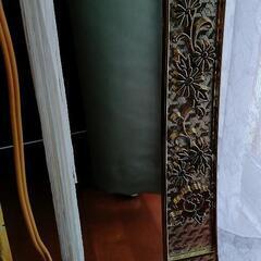 和風燈籠 金色装飾 花柄の画像