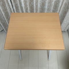 テーブルの画像