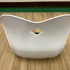 ①姿勢強制椅子の画像