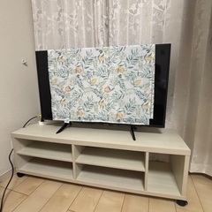 テレビ台(写真のテレビはなし)の画像